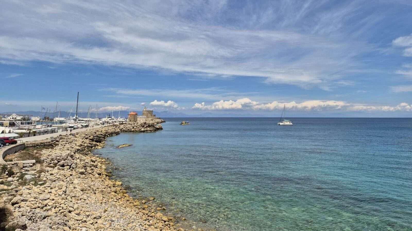 výhled na molo mandraki rhodos