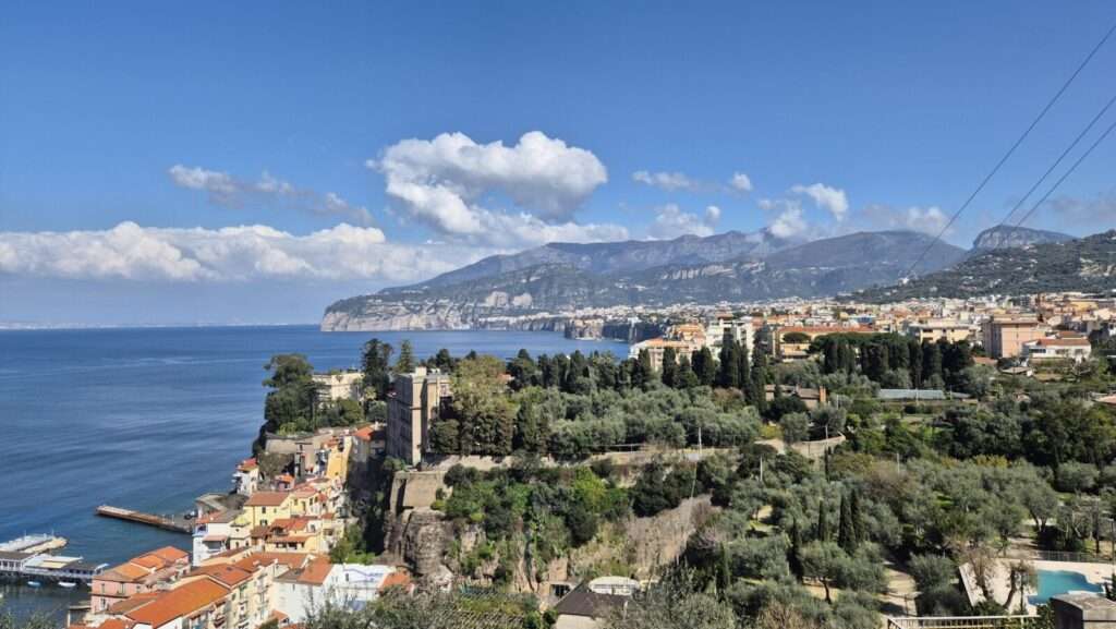 Sorrento z vysky